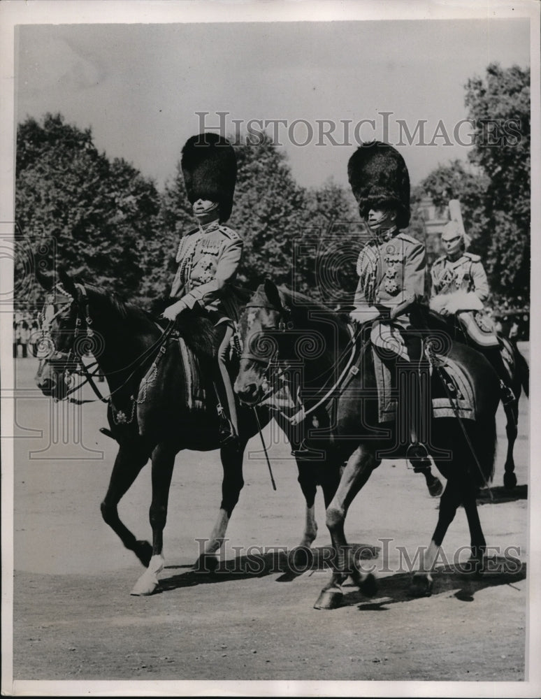 1939 Press Photo The Duke of Gloucestor and the Duke of Kent - Historic Images