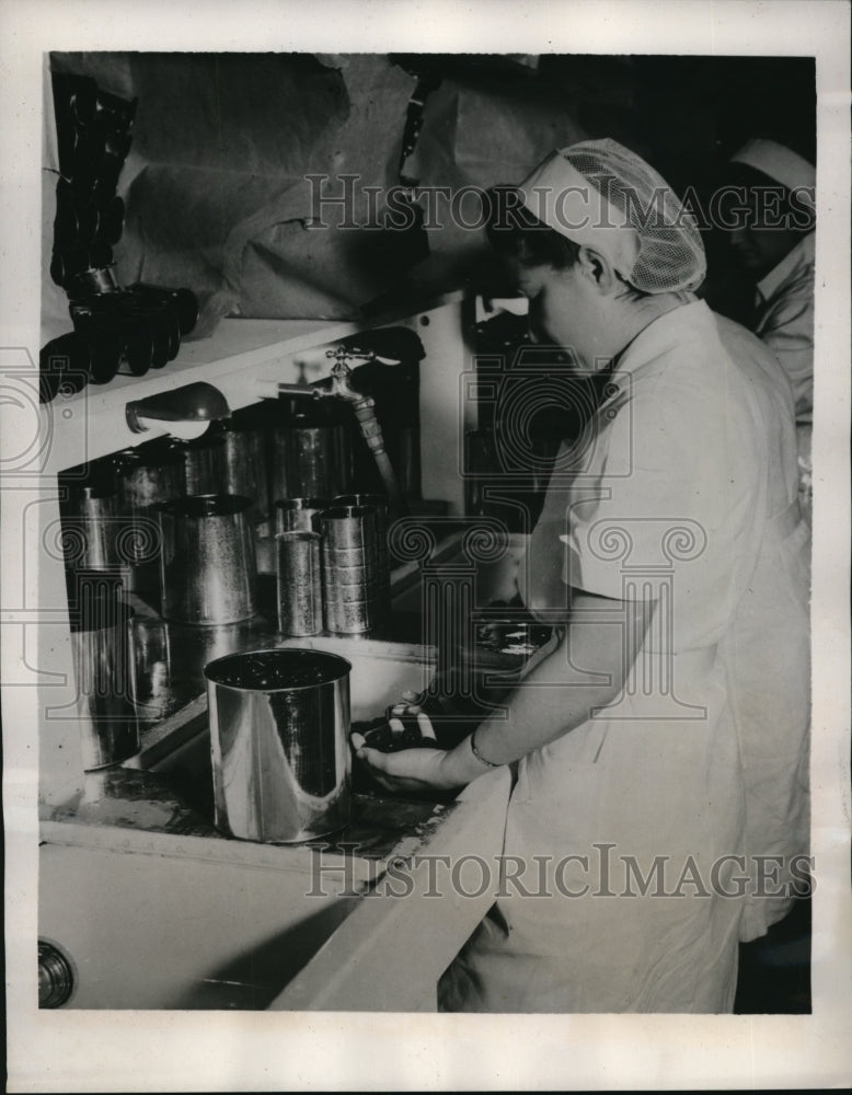 1941 Media Photo Modern Equipment Used To Can Olives Orland California