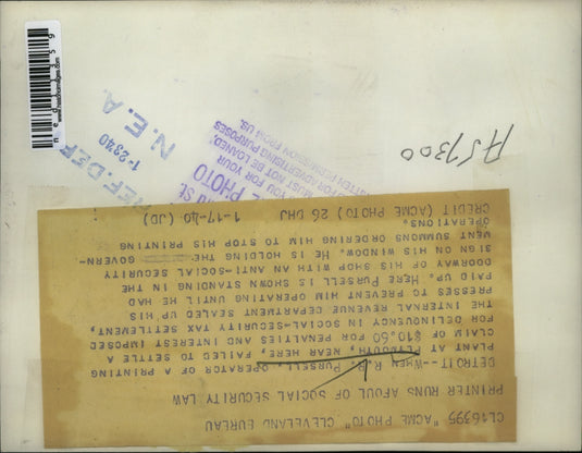 1940 Media Photo Mr Pursell holding orders to stop operating from govenment
