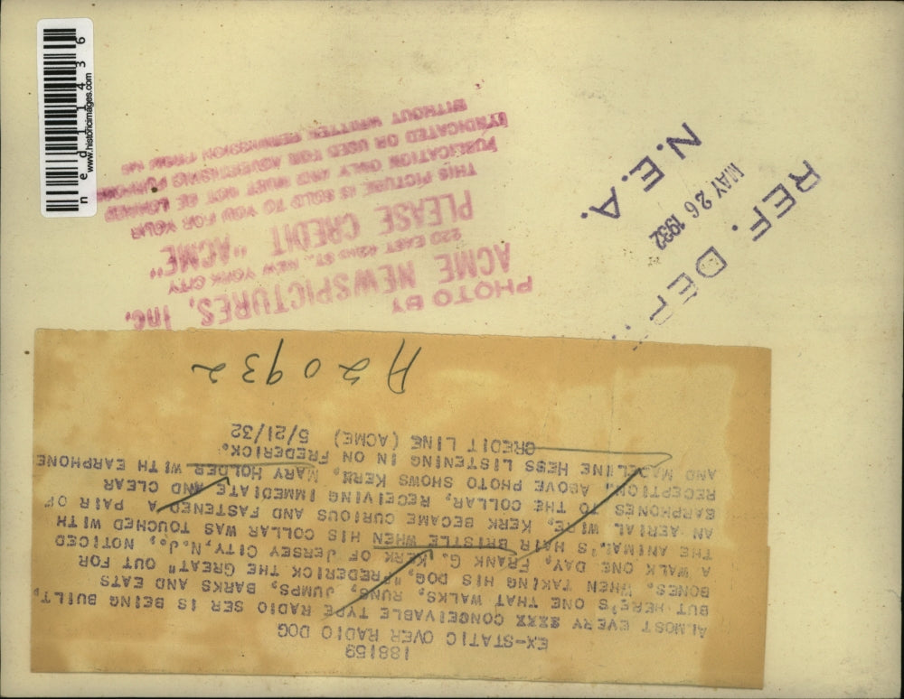 1932 Media Photo F. Kerk's dog Frederick the Great's collar have signal