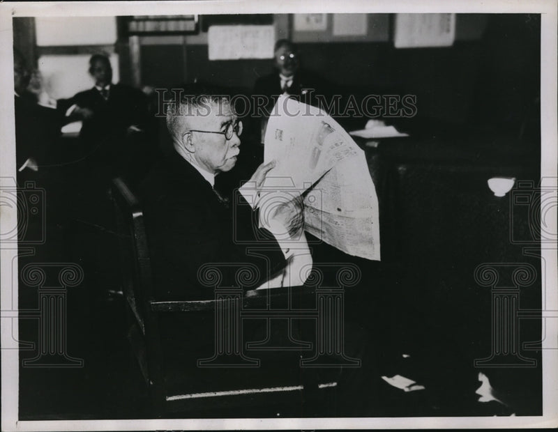 Load image into Gallery viewer, 1935 Media Photo Dr. Kisaburo Suzuki at the session of the Imperial Diet
