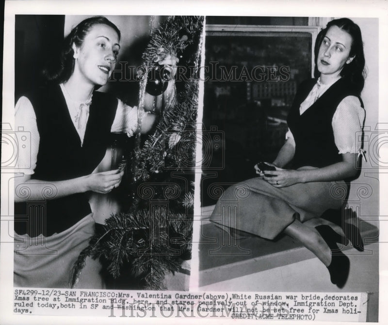 Load image into Gallery viewer, 1950 Press Photo San Francisco Valentina Gardner Russian War Bride
