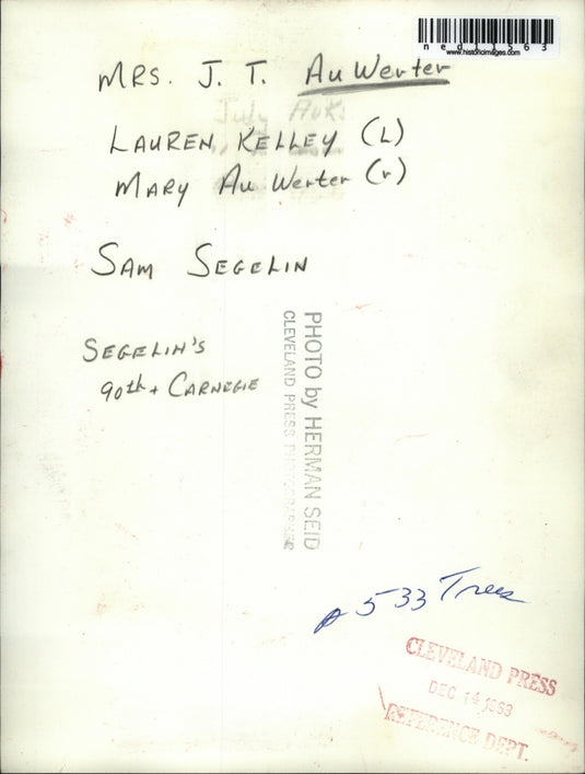 1963 Media Photo Mrs JT AuWerter, Sam Segelin, L Kelli, M Au Werter & Xmas tree