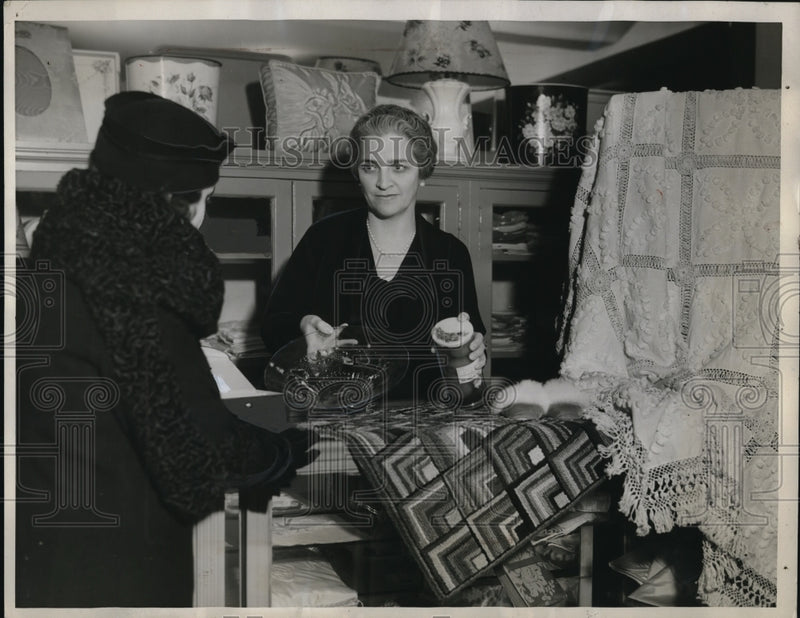 Load image into Gallery viewer, 1935 Media Photo Marcy D Payne at Fancy Home Decor Store Lamps Blanket Rug Vase
