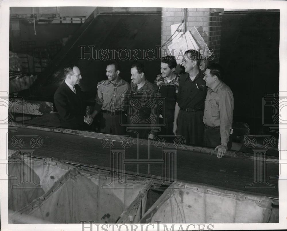 1953 Media Photo Alex Hamburg Asst Super of Parcel Post, M Thompson