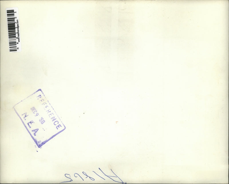 Load image into Gallery viewer, 1958 Media Photo Emperor Hirohito on Imperial family to Phil Pres Carlos Garcia
