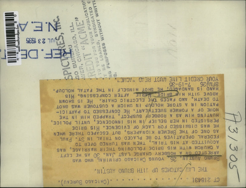 Load image into Gallery viewer, 1935 Media Photo Bruno Austin and wife Marie after Confession to robbery
