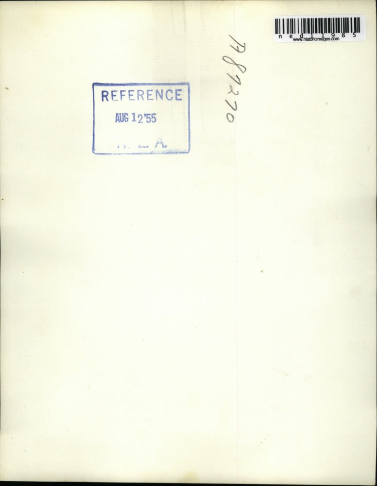 1955 Media Photo Police Talk To The Man Who Failed To Rob The Bank Of $500,000