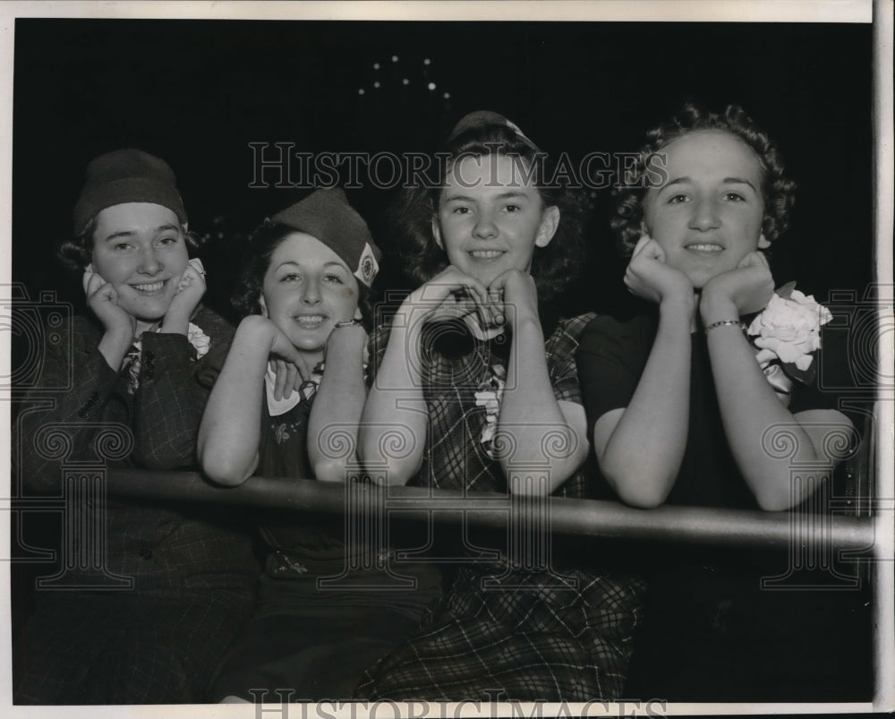 1938 Media Photo Chicago National winners of the 4-H CLubs food preparation