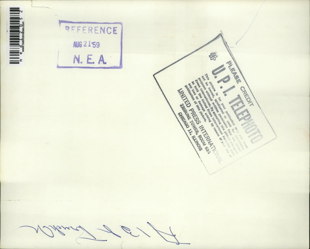 1959 Press Photo Mike Moore's Pickup That Plunged Off Elsinore Road - ned12052