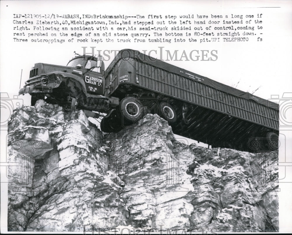 1959 Press Photo Semi Truck Lands In Stone Quarry- Historic Images