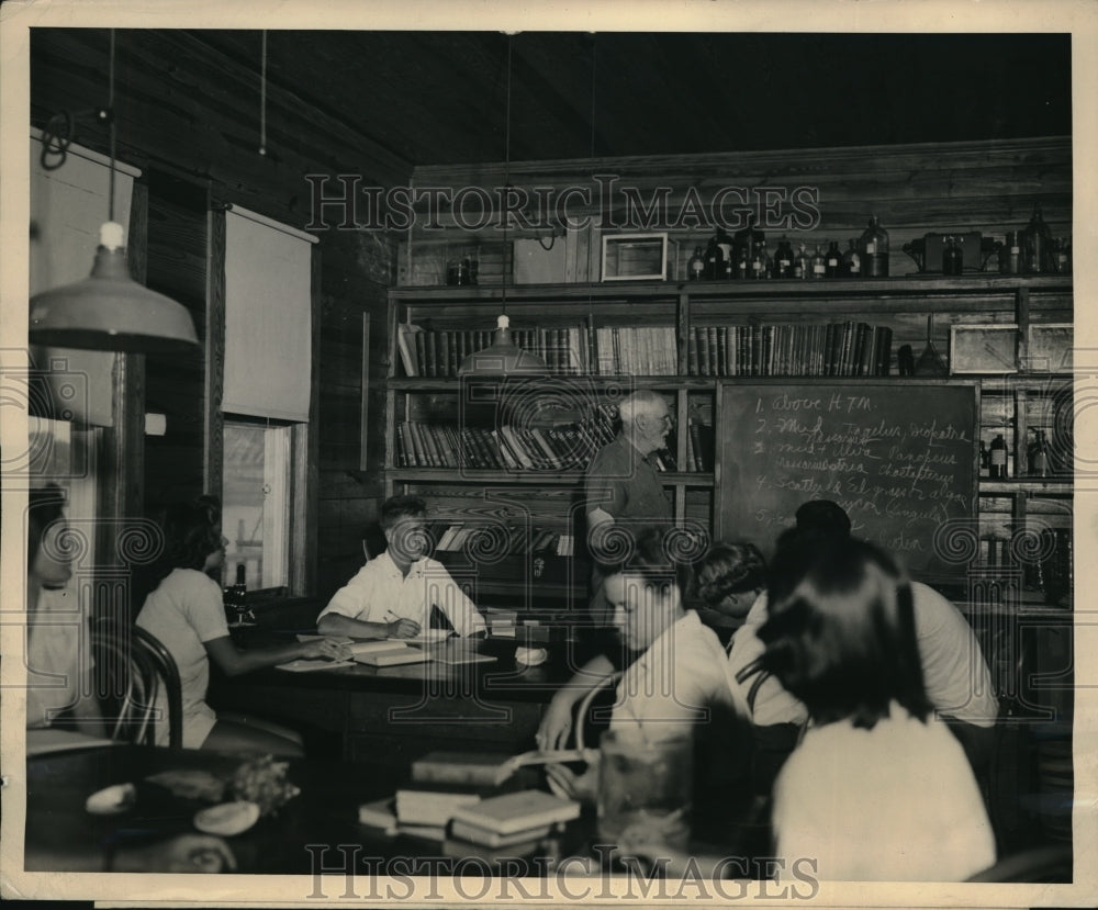 1944 Media Photo Dr. A. S. Pearse, head of the Marine School of Duke University