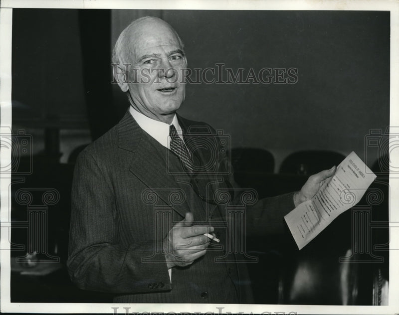 Load image into Gallery viewer, 1935 Media Photo Francis M Curlee Testifying Before Senate
