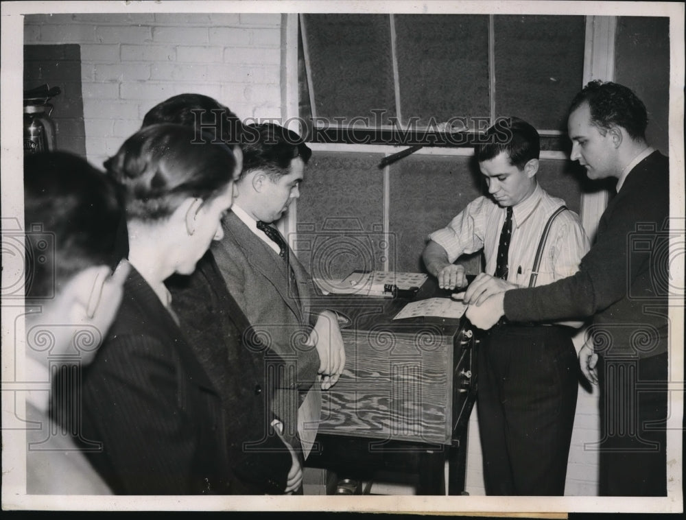 1941 Media Photo Curtiss-Wright Corp Plane factory workers fingerprinted