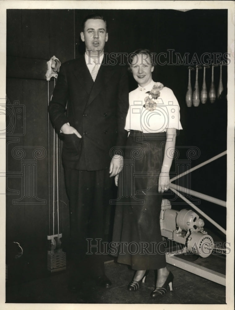 Load image into Gallery viewer, 1934 Media Photo James Tyson Jr with His Bride on Liner Santa Rosa
