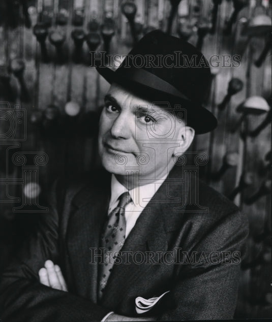 1956 Press Photo Bernard L Salesky Cavanagh Knox San Francisco Hat CEO