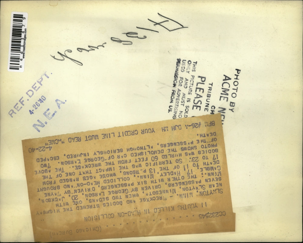 1940 Press Photo Slayton Minn two cars one with 7 passengers driven by George