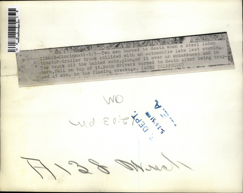 Load image into Gallery viewer, 1951 Media Photo Cinncinati Ohio wreckage of car &amp; semi truck accident
