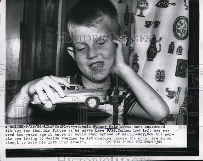 Load image into Gallery viewer, 1956 Press Photo Johnny Pair Eye Cancer Victim removed eyes to save his life

