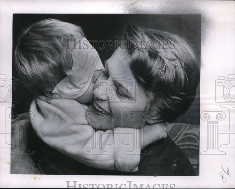 Load image into Gallery viewer, 1956 Press Photo Milton, Ohio Mrs William Anderson and son David Michael
