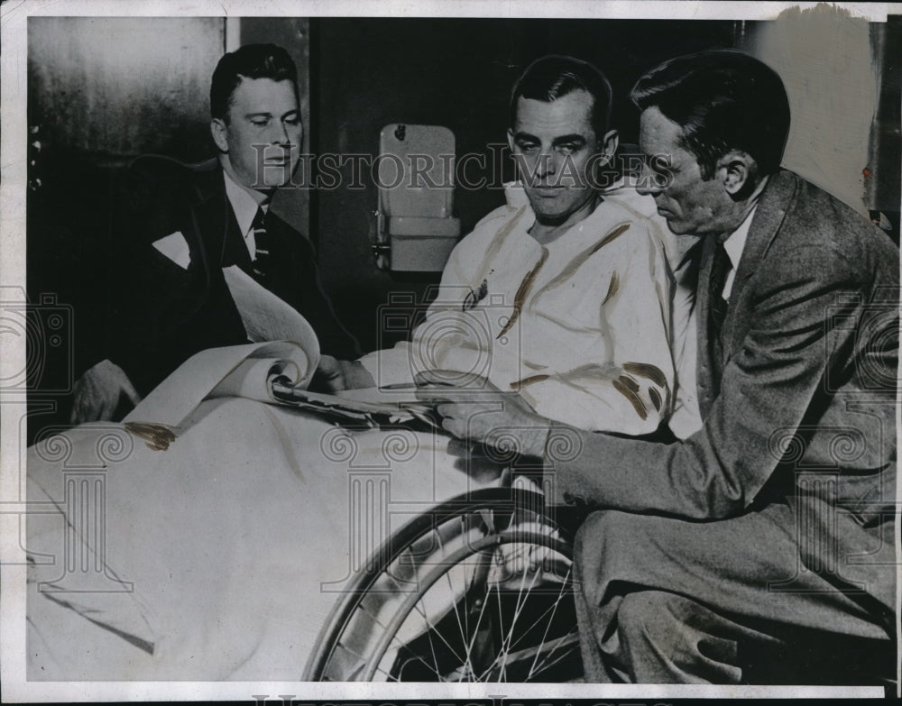 1935 Press Photo Atty CA Anderson of St Louis Mo with assts J Wolfe,J McNatt