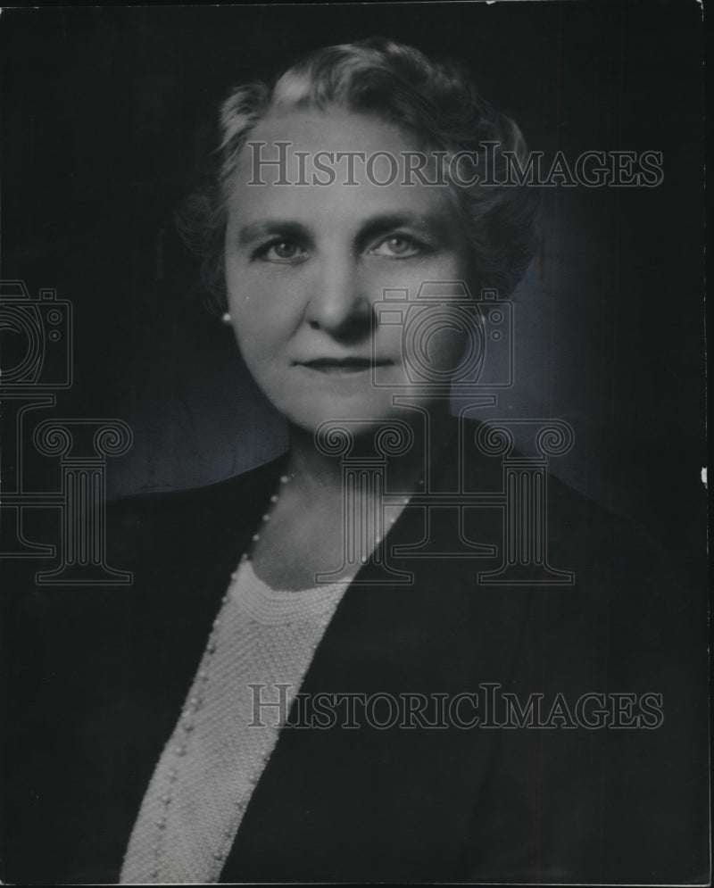 Load image into Gallery viewer, 1945 Press Photo Mrs Frances Payne Bolton of American Hygeine Society
