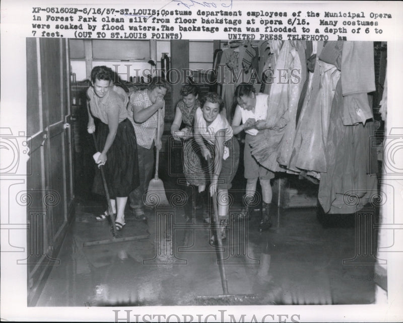 Load image into Gallery viewer, 1957 Press Photo St Louis Municipal Opera Drama Dept Ruined By Flood

