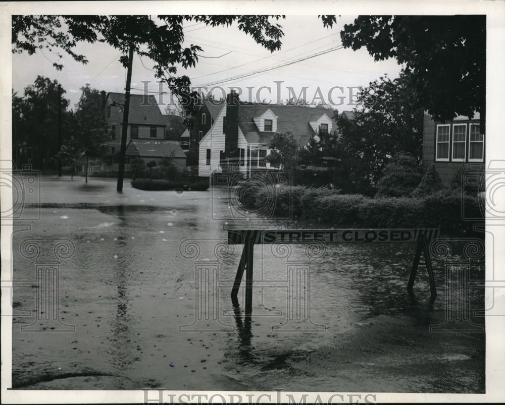 1946 Media Photo New York Flood damage