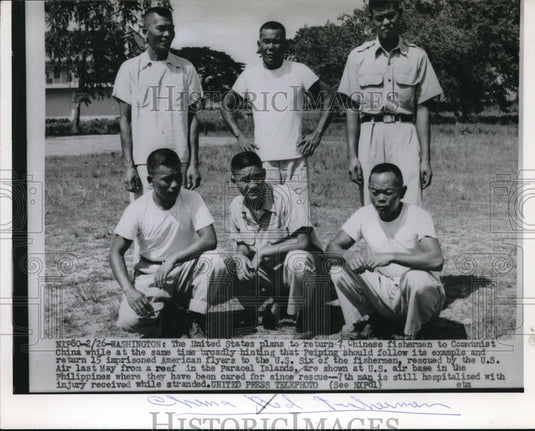 1955 Media Photo WashChinese fishermen at US air base in Philippines