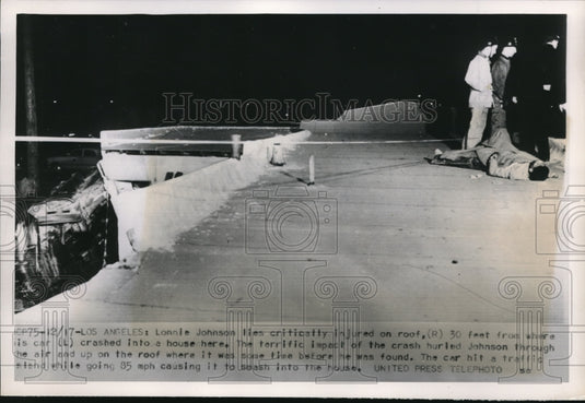 1952 Press Photo LA Calif Lonnie Johnson hurt when car crashed into house