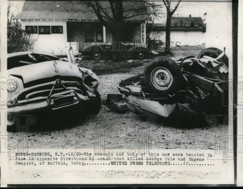 Load image into Gallery viewer, 1952 Media Photo Hamburg NY Car wreck that killed Geo Cole &amp; Eugene Swagler
