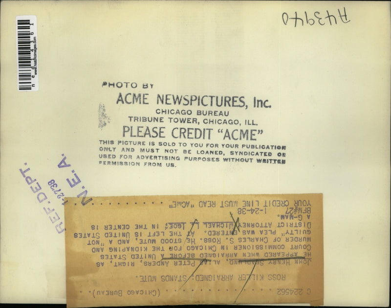 Load image into Gallery viewer, 1938 Media Photo John Henry Seadlund, Alias Peter Anders, being arraigned
