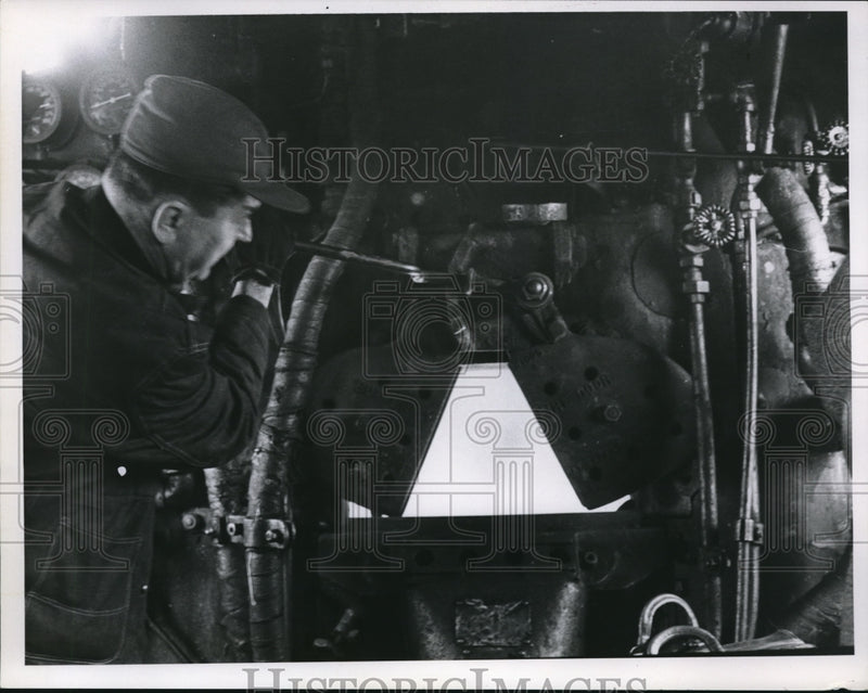 Load image into Gallery viewer, 1969 Media Photo Paul Kuznia Repairing Fire Truck
