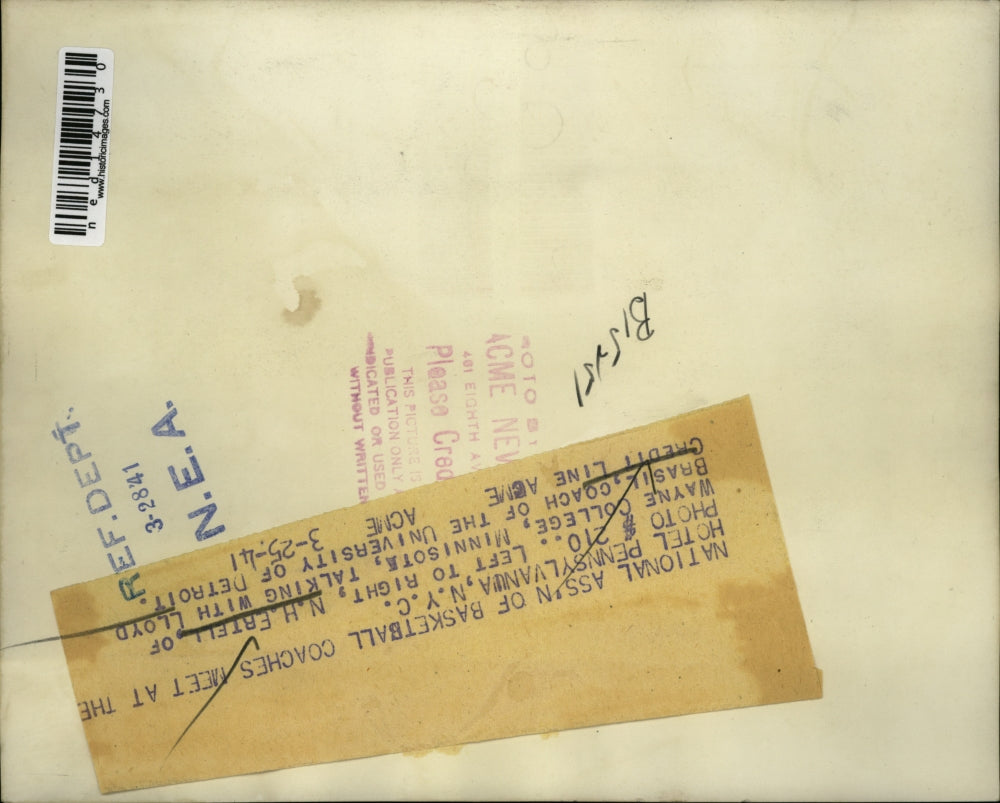 1941 Media Photo Basketball coaches NH Ertell of Wayne & L Brasil of Detroit U