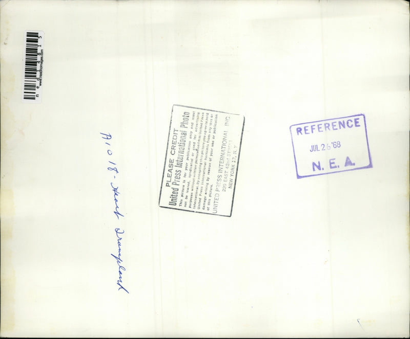 Load image into Gallery viewer, 1968 Media Photo Houston Tex. Fred C Everman ,6th ever heart transplant reciepen
