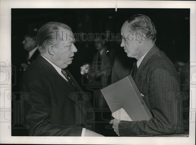 Load image into Gallery viewer, 1937 Media Photo William H. Davis And Harry L. Hopkins Conference Of Mayors
