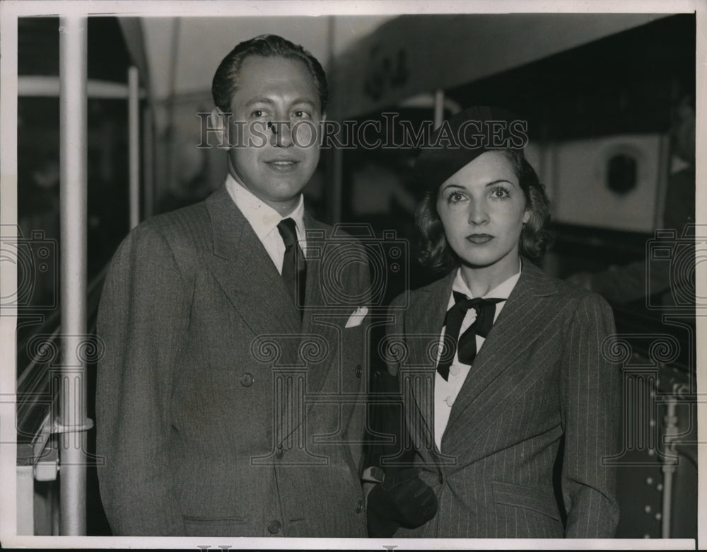 1937 Media Photo Williams S Paley Columbia Broadcasting Company With Wife