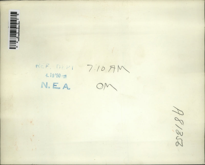Load image into Gallery viewer, 1950 Media Photo Teddy Pibolis shot and killed his sister.
