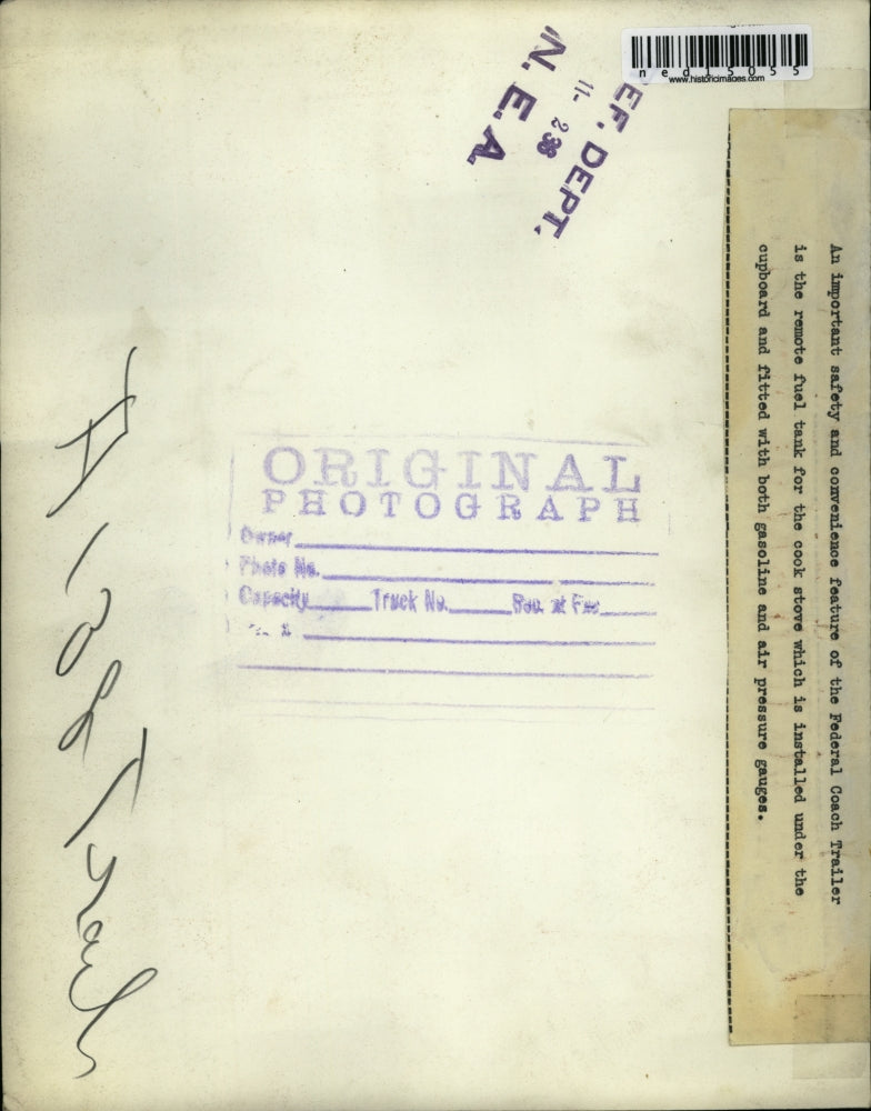 1938 Press Photo Federal Coach Trailer features remote fuel tank for cook stove