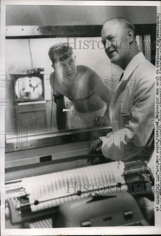 1960 Media Photo Alan Drury Volunteering At Lankeneau Hospital