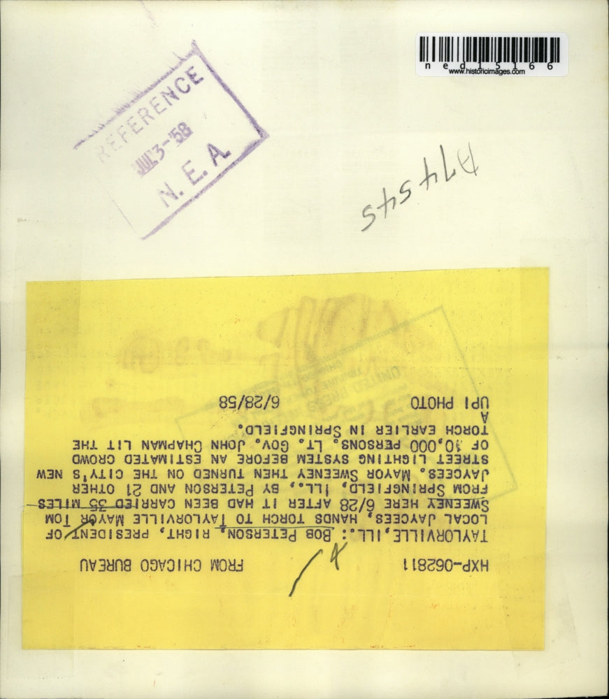 1958 Media Photo Bob Peterson Hands Torch To Tom Sweeney