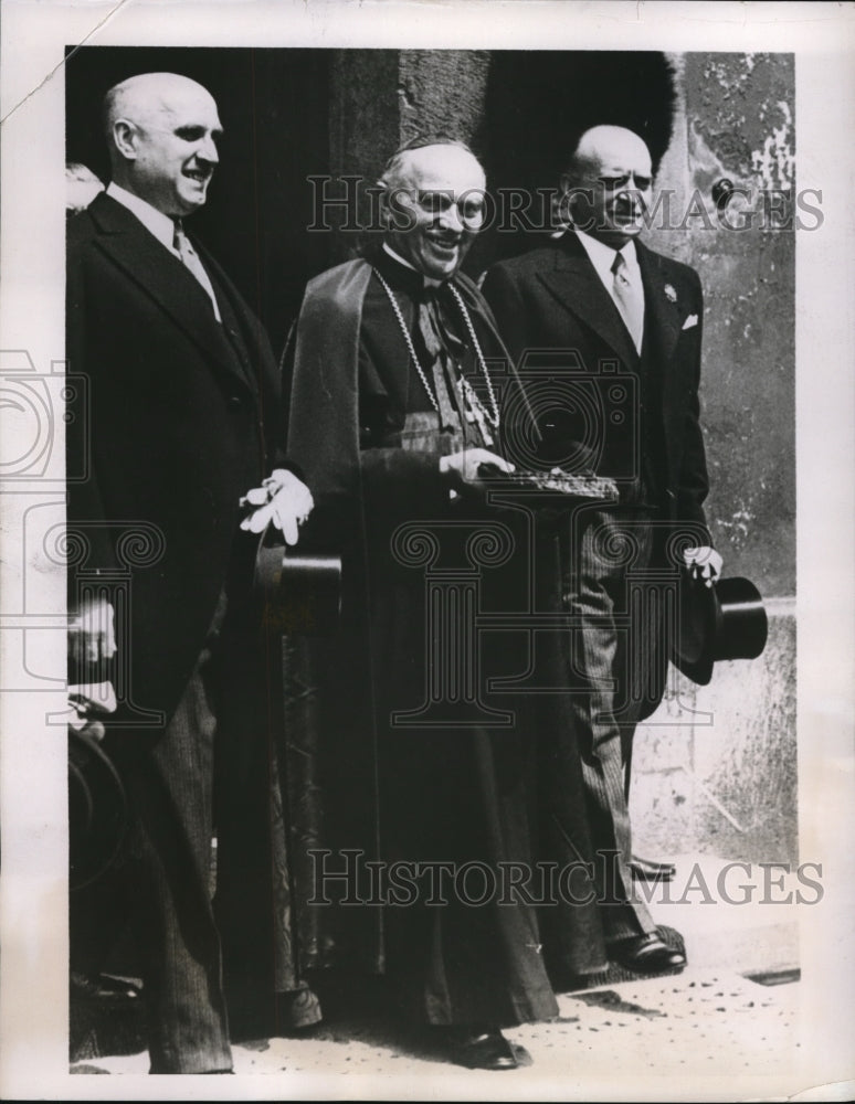 1938 Press Photo Cardinal Verdler At The Exhibition Of Bohemian Baroque