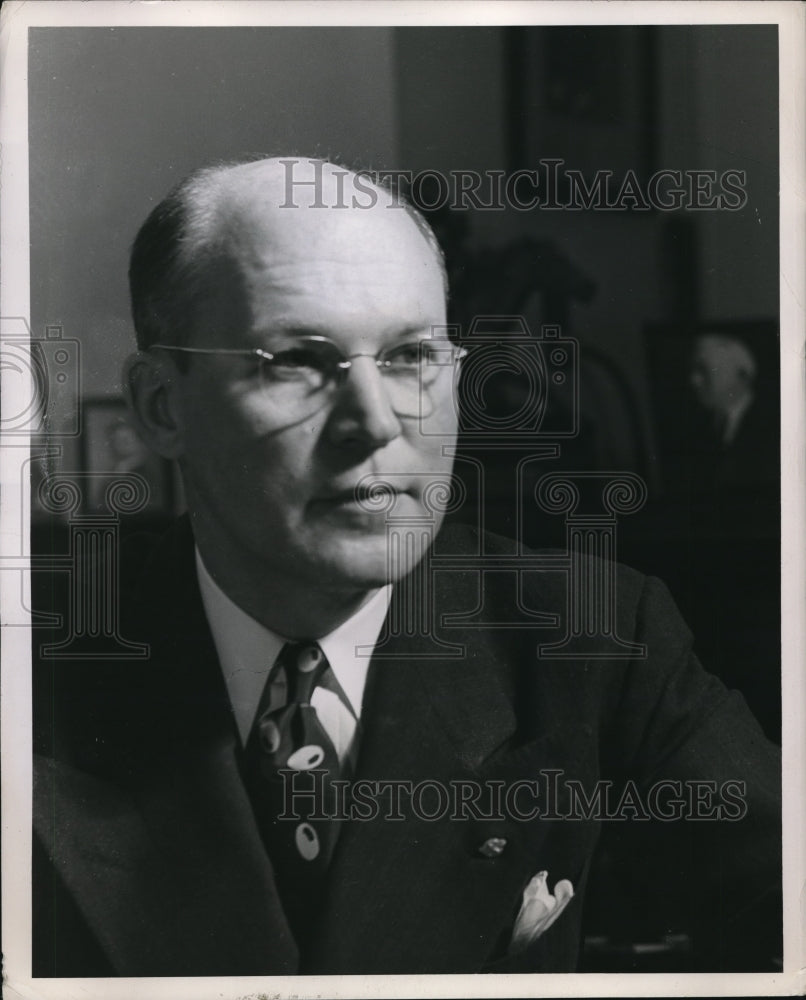 1946 Press Photo Dr. Robert C. Page General Medical Director