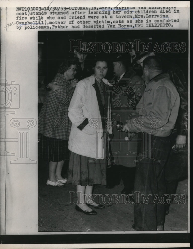 Load image into Gallery viewer, 1959 Media Photo Ottumwa Iowa Mrs Pat Van Horne learns 6 kids died in fire
