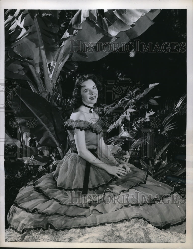 1958 Media Photo Cypress Gardens Fla Pat Dunn for festival