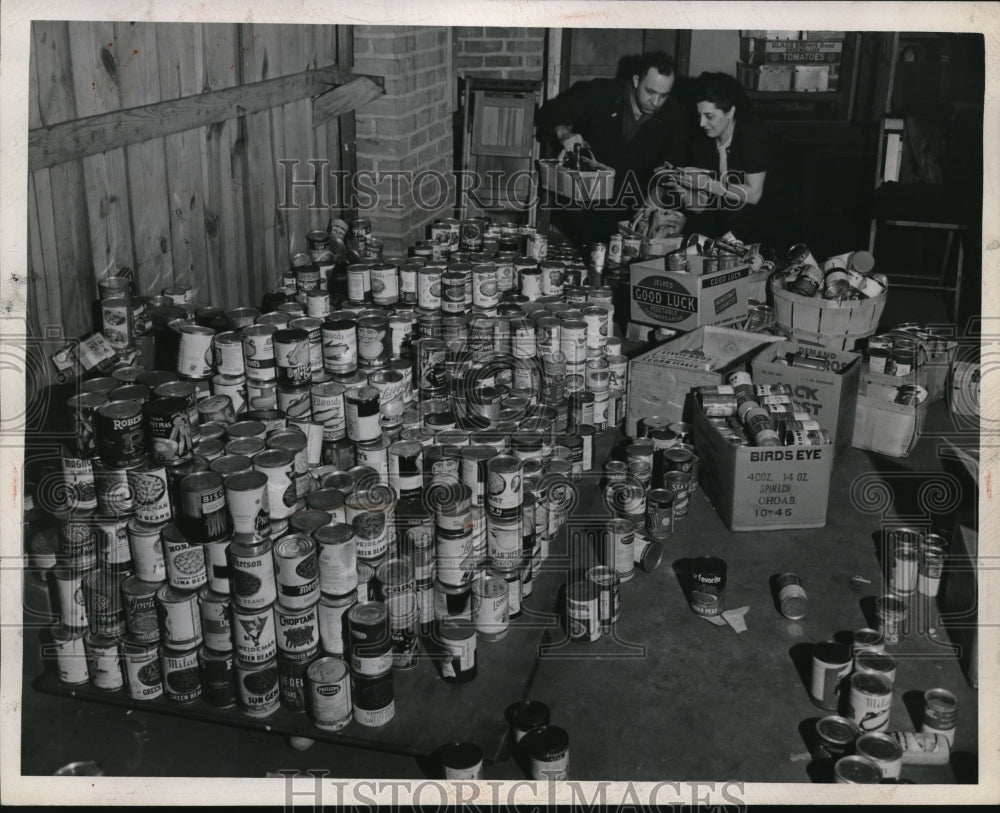 1946 Media Photo Alfreda Rossi, Carmela Belphusi Fisher body welfare committee