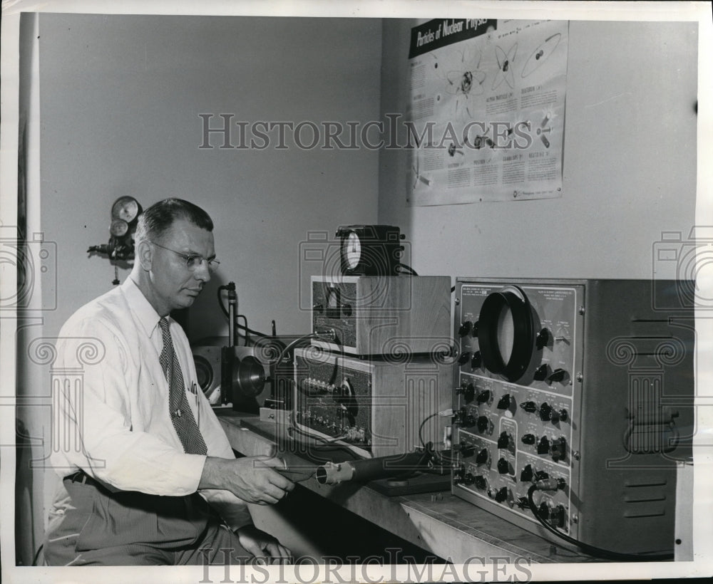 1953 Media Photo H W Speicher Westinghouse Industrial Hygiene Director inserts