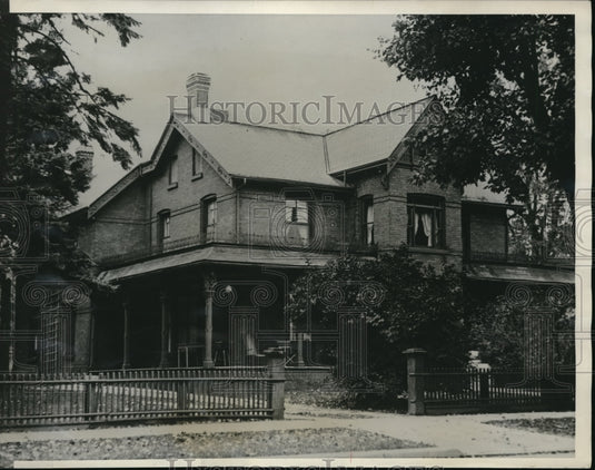 1932 Press Photo Old Home tea rooms in Orvalia Ontario Canada of M Insull