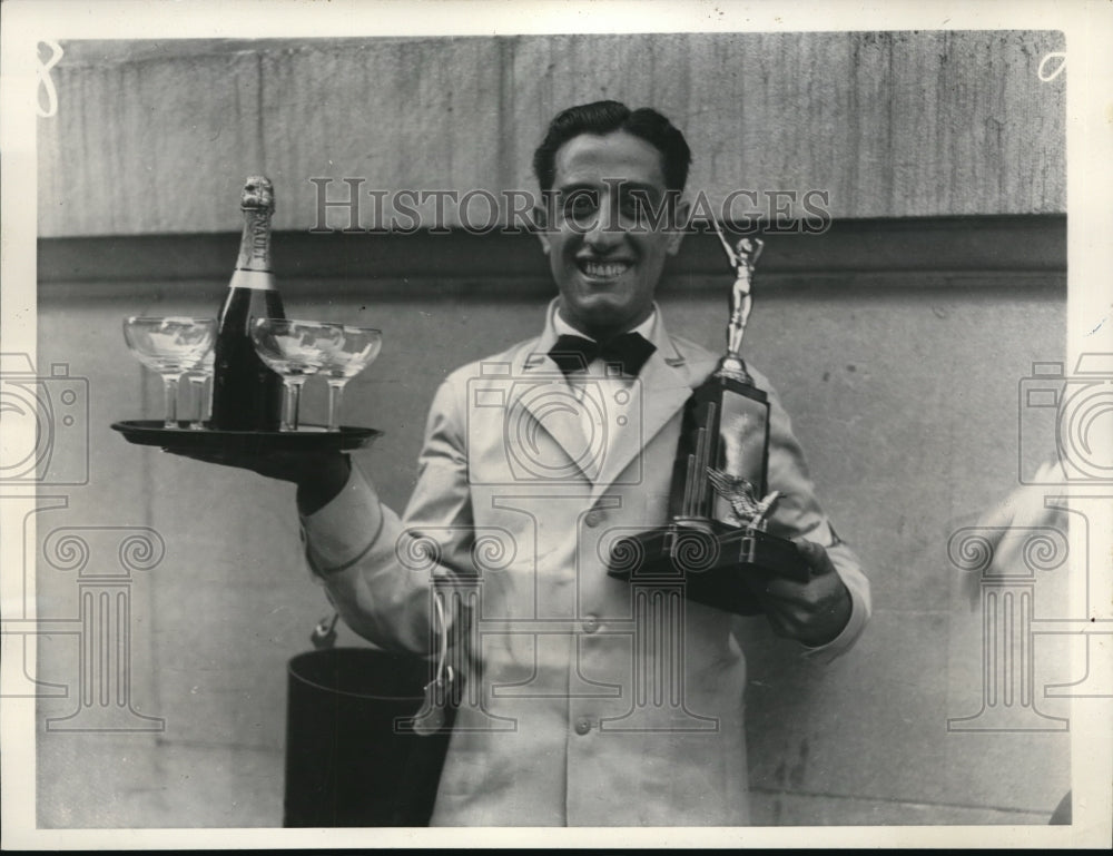1937 Media Photo George Gussin wins waiter race on St Philadelphia