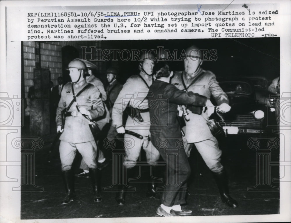 1958 Media Photo Lima Peru, UPI photog Jose Martinez seized by guards- Historic Images